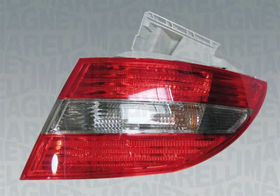 Tail Light Assembly — MAGNETI MARELLI 714021770801