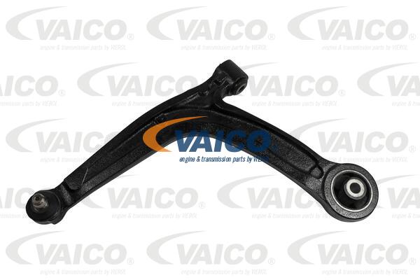 4046001561917 | Control Arm/Trailing Arm, wheel suspension VAICO V24-0331