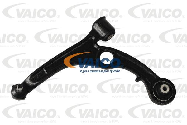 4046001367632 | Control Arm/Trailing Arm, wheel suspension VAICO V24-7113